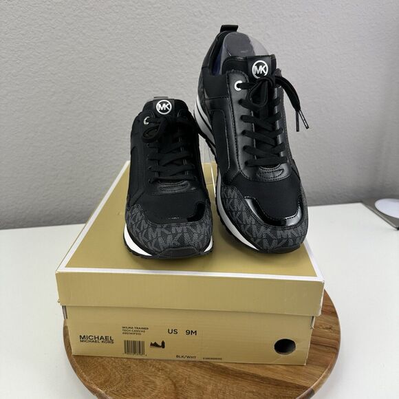Michael Kors Wilma Trainer Tech Canvas Black Women’s 9M‎ Casual Holiday Gift Box - Picture 7 of 10